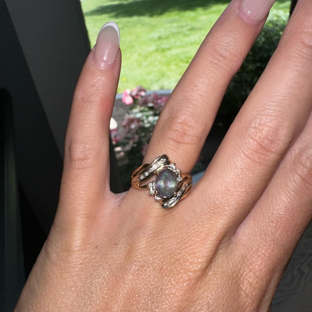 Topaz (I think) ring 10k gold
